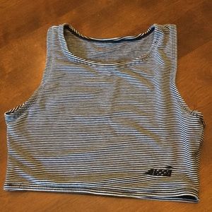 90’s/ Y2K striped crop top